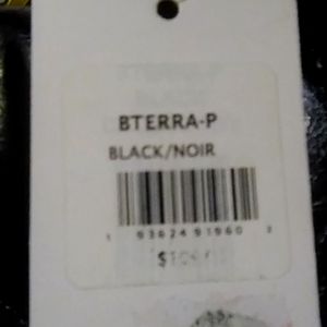 Selling my brand New steve madden bag